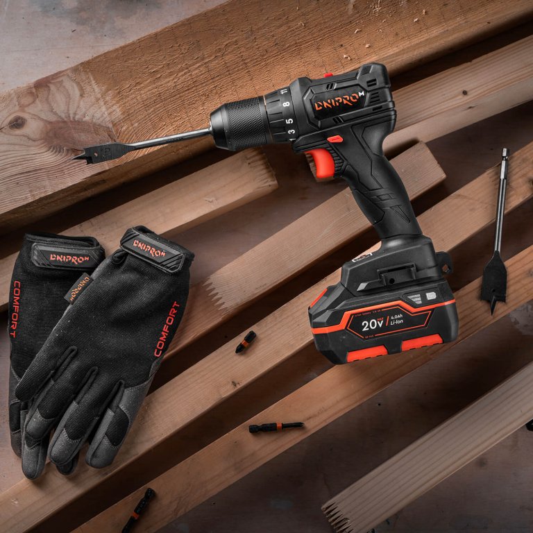 Dnipro-M 20V Compact Brushless Drill/Driver CD-200BC